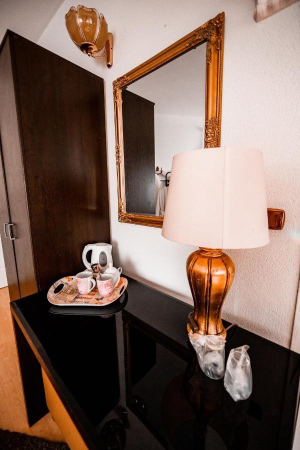 Apartmani Li Лівно Екстер'єр фото