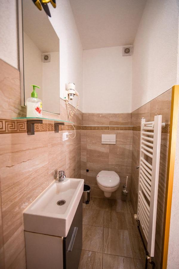 Apartmani Li Лівно Екстер'єр фото