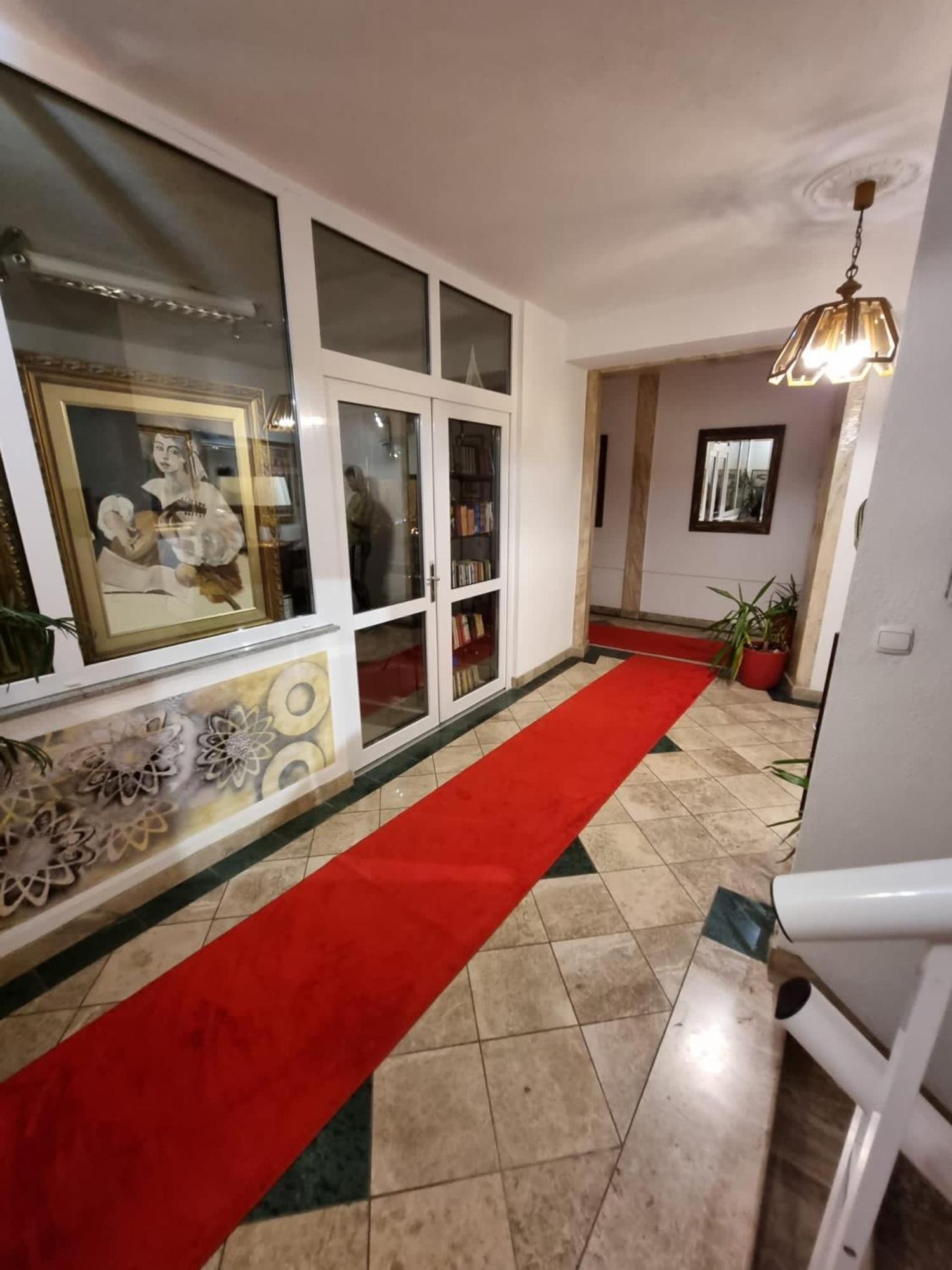 Apartmani Li Лівно Екстер'єр фото
